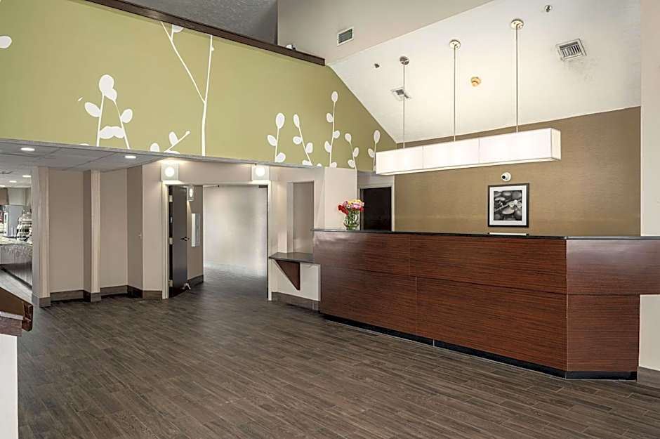 SureStay by Best Western Summerville Flowertown