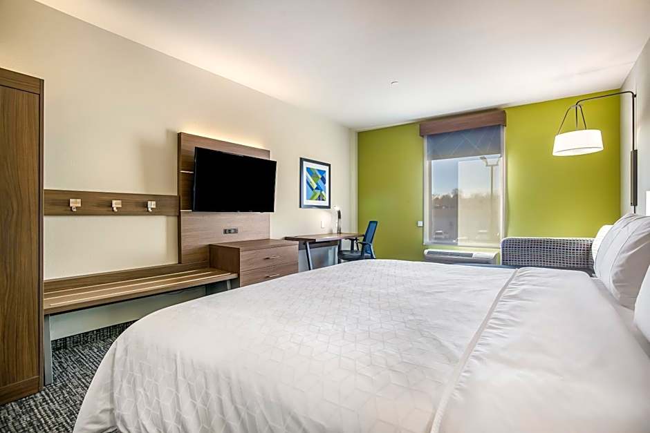 Holiday Inn Express & Suites East Tulsa - Catoosa By IHG