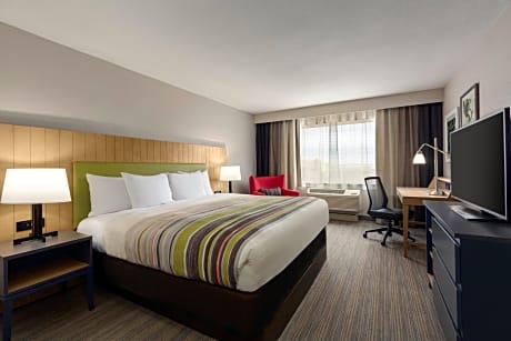 1 King Bed, Suite, Nonsmoking