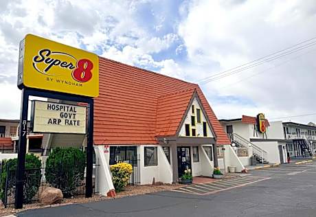 Super 8 by Wyndham Albuquerque Downtown