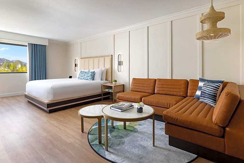 The Anza - A Calabasas Hotel