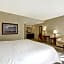 Hampton Inn By Hilton And Suites Savannah Historic District