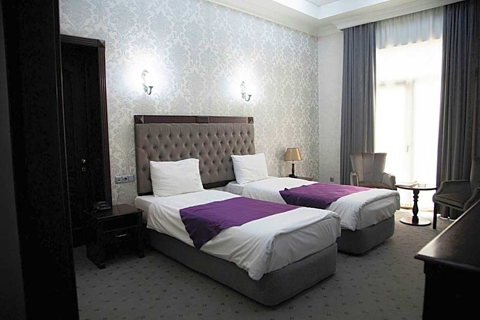 Capitol Hotel