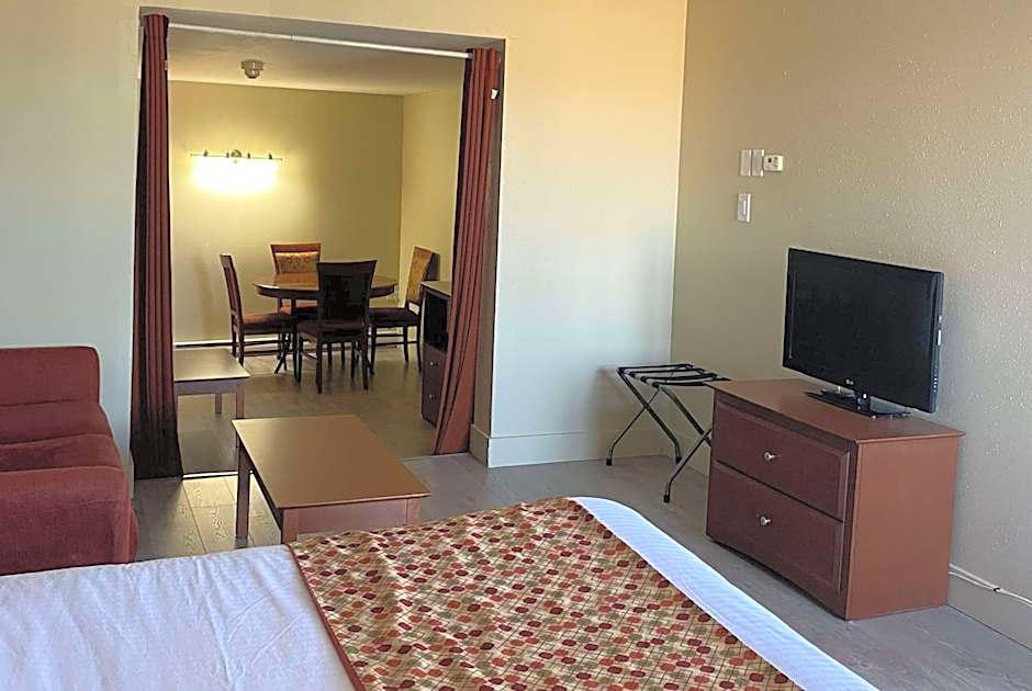 Super 8 by Wyndham Campbellton NB