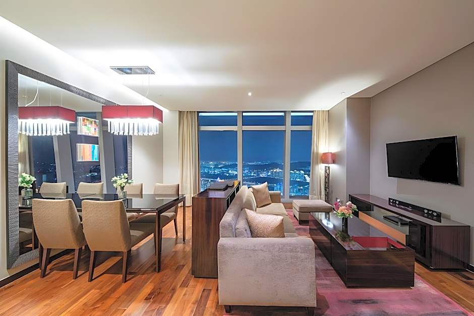 Oakwood Premier Incheon Hotel