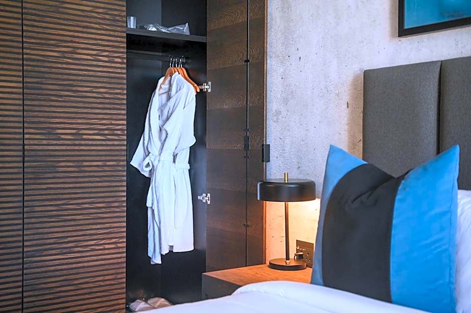 The Capital Pearls Hotel