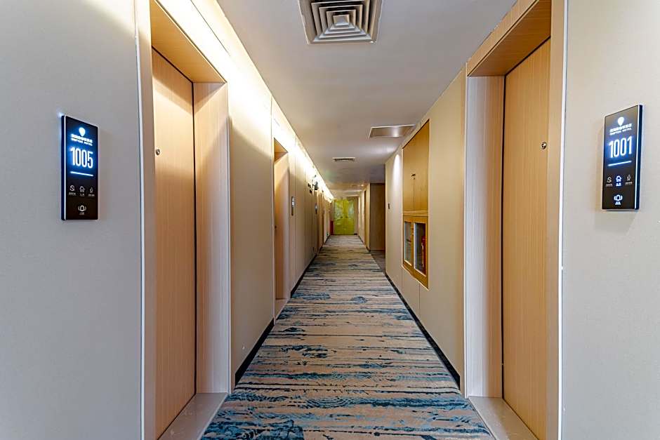 WAIFIDEN Hotel - Former Tokai Hotel (Free shuttle bus during Canton Fair)