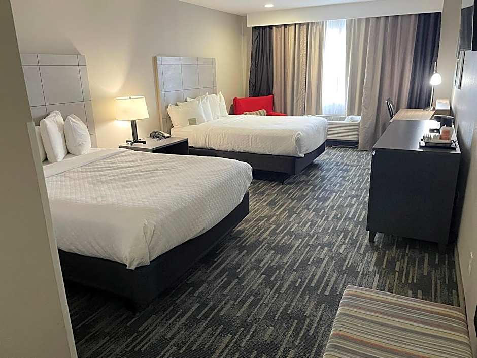 Country Inn & Suites by Radisson, Bakersfield, CA