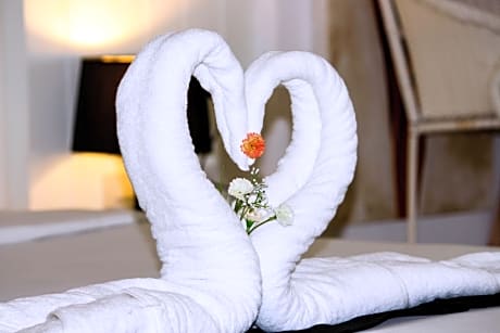 Sharaya Boutique Complex