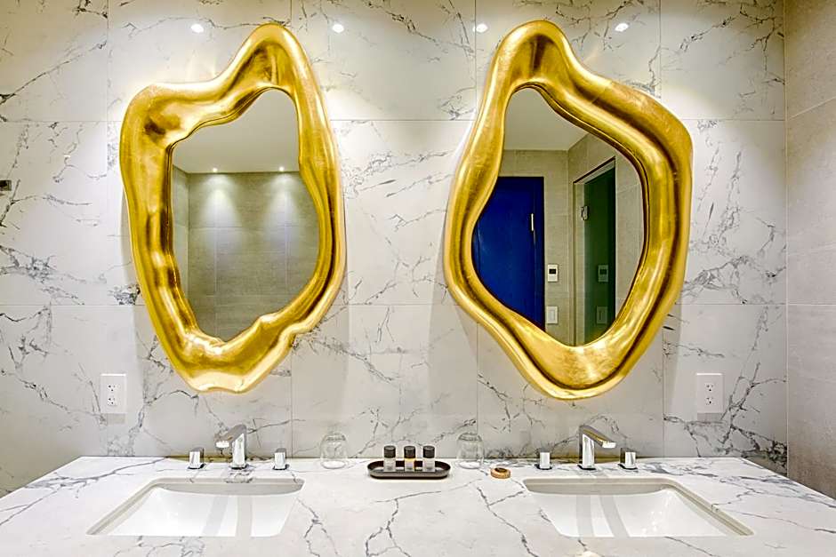 Monsieur Jean, Vieux Québec