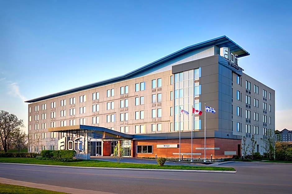 Aloft Montreal Airport
