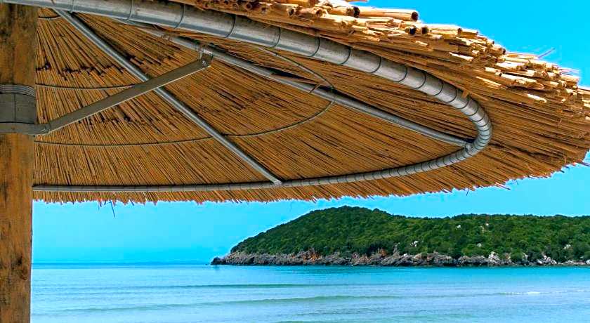 Ammos Bay