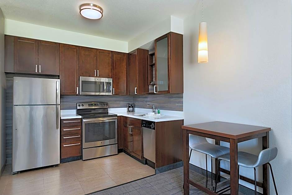 Residence Inn by Marriott Omaha Aksarben Village