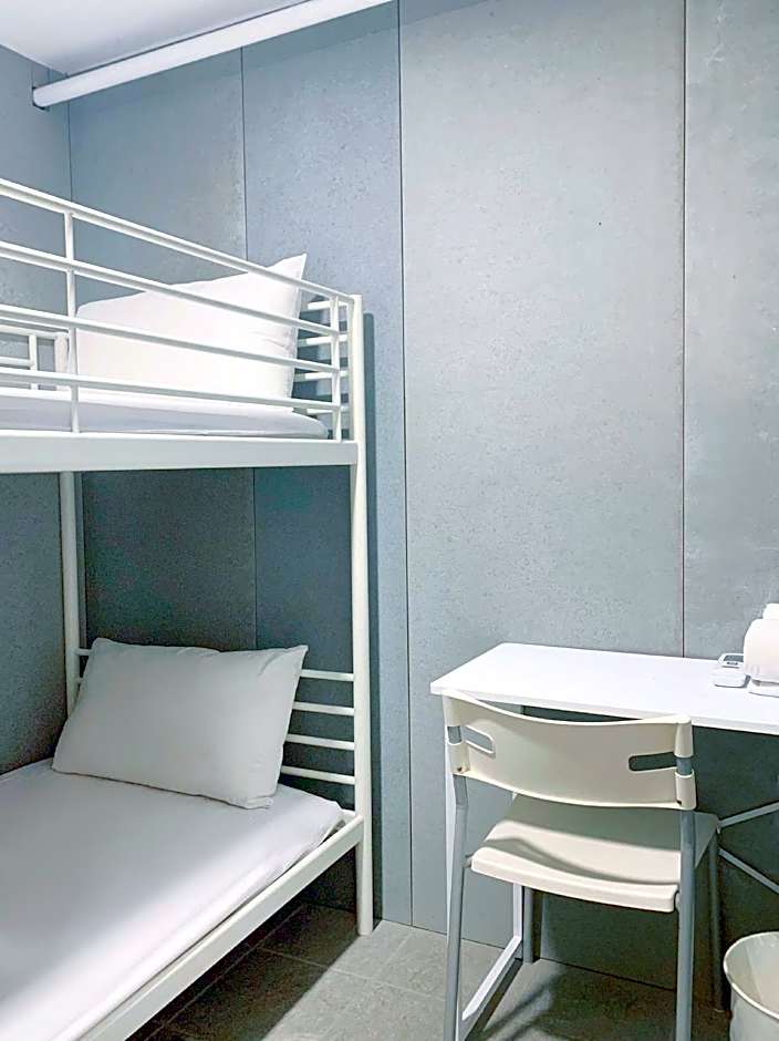 Su Taichung Hostel