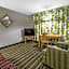 Rodeway Inn & Suites Winter Haven Chain of Lakes