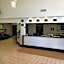 Brentwood Inn & Suites