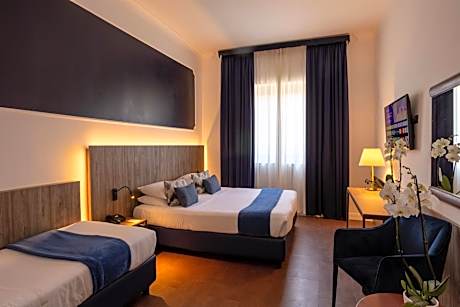 Classic Quadruple Room