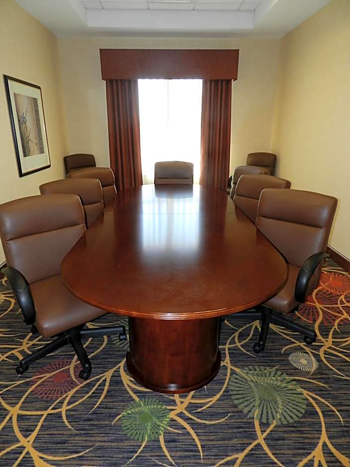 Country Inn & Suites by Radisson, Braselton, GA