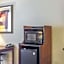 Comfort Inn & Suites Madisonville