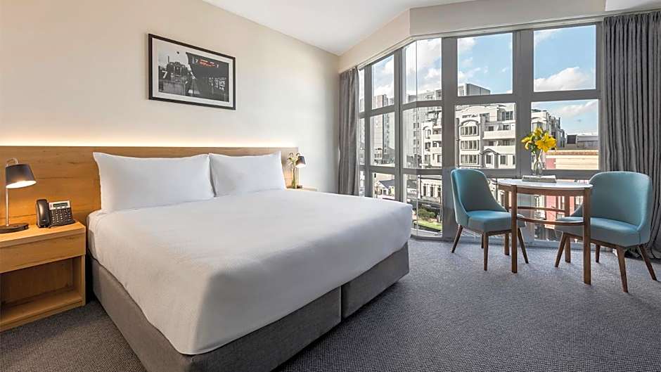 Oaks Wellington Hotel