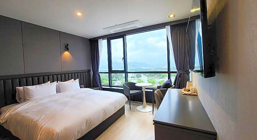 HOTEL OHEVDAY