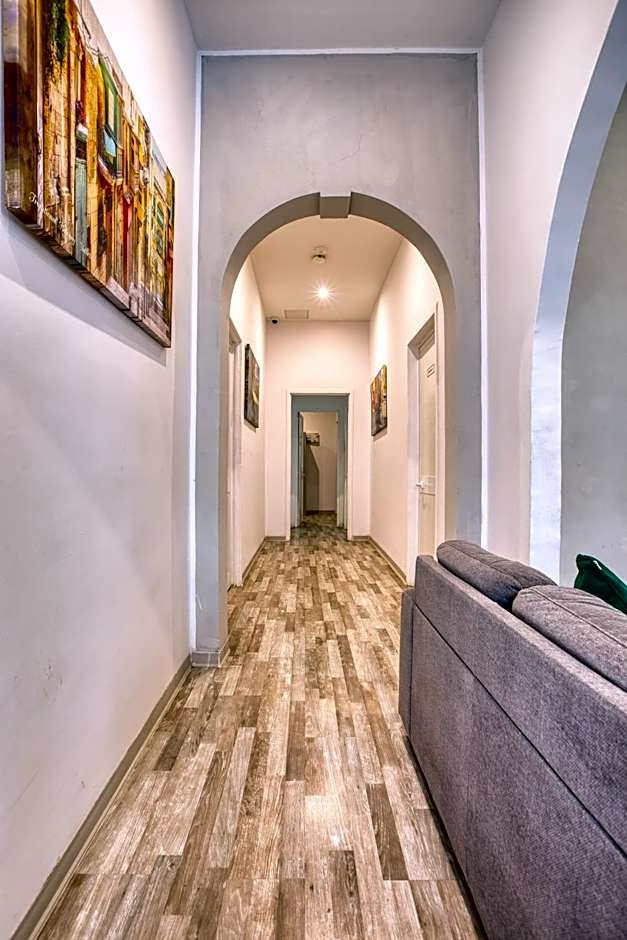 Bookarest Hostel Malta