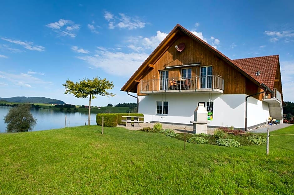 B&B Ferienhof am See