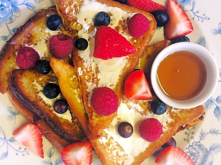 Maryville House Tearooms & Boutique B&B