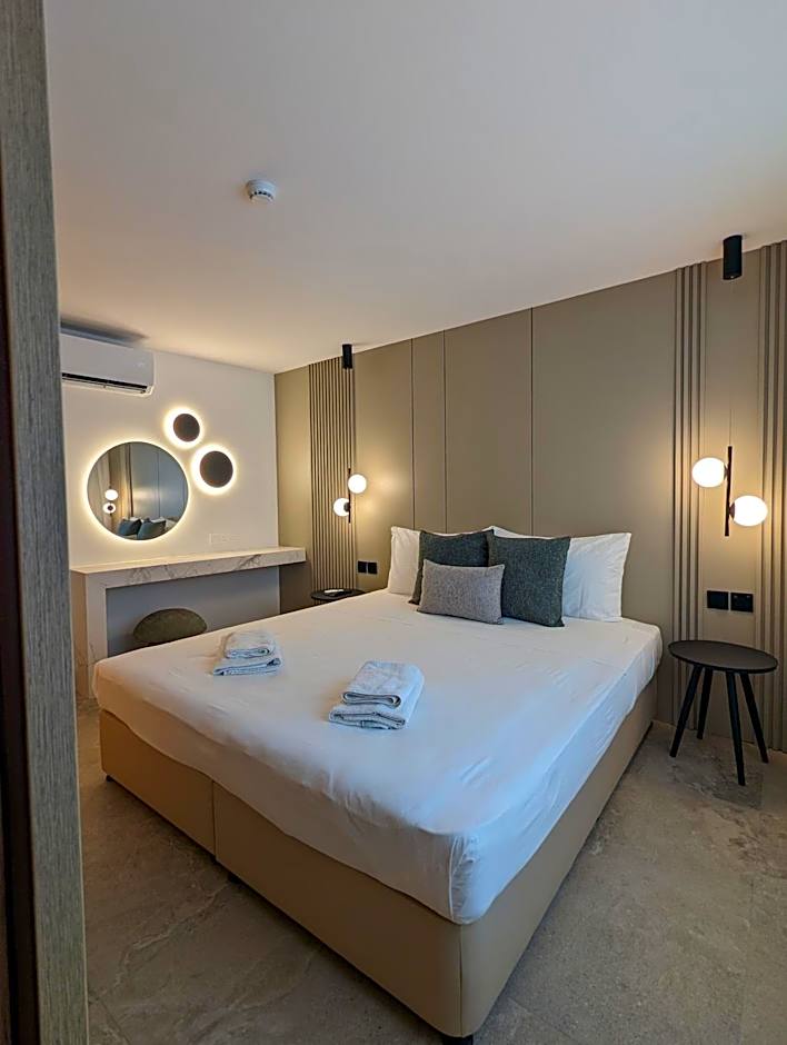 Tuck Inn