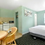 Ocean Court Beachfront Hotel