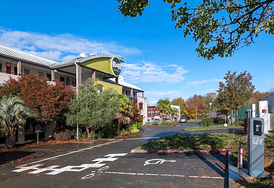 B&B HOTEL Laval Change