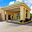 Econo Lodge Inn & Suites Gulfport Airport