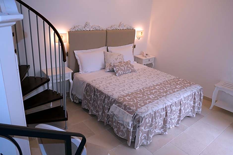 PLAZACARRISI HOTEL & SPA