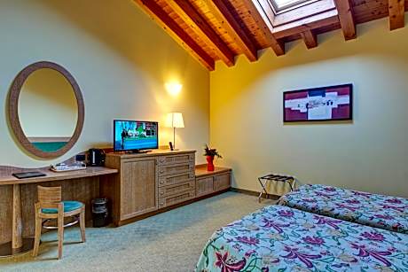 Economy Quadruple Room