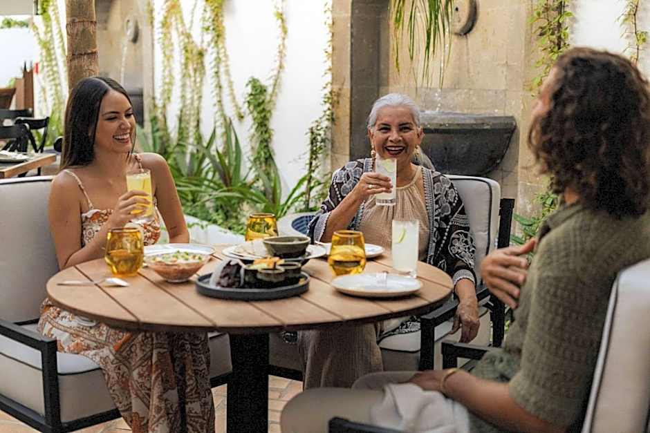 Tropicana Los Cabos, Tapestry Collection by Hilton