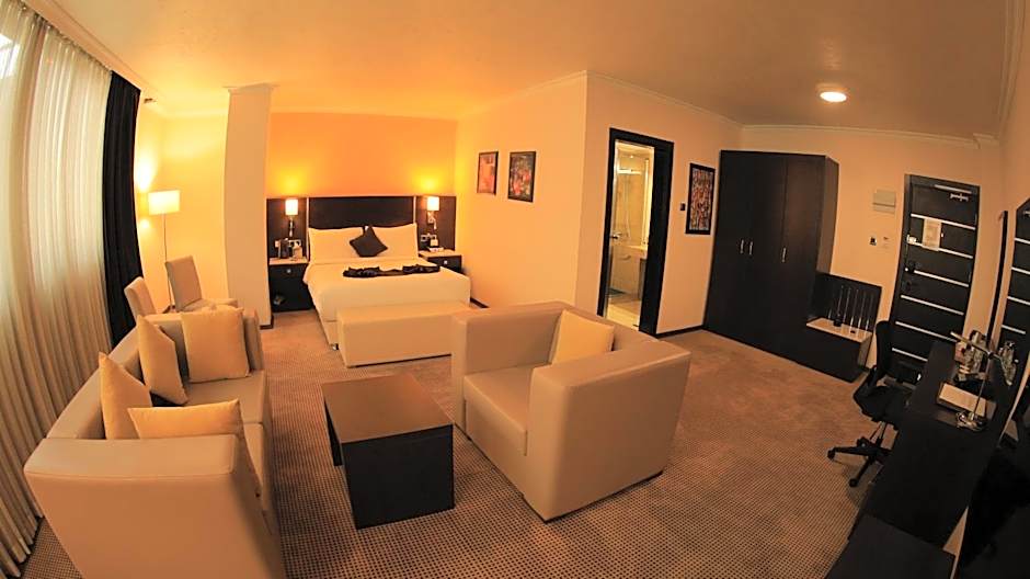Cassiopeia Hotel