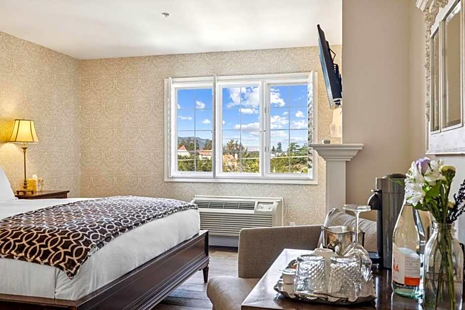 Mirabelle Inn & Restaurant