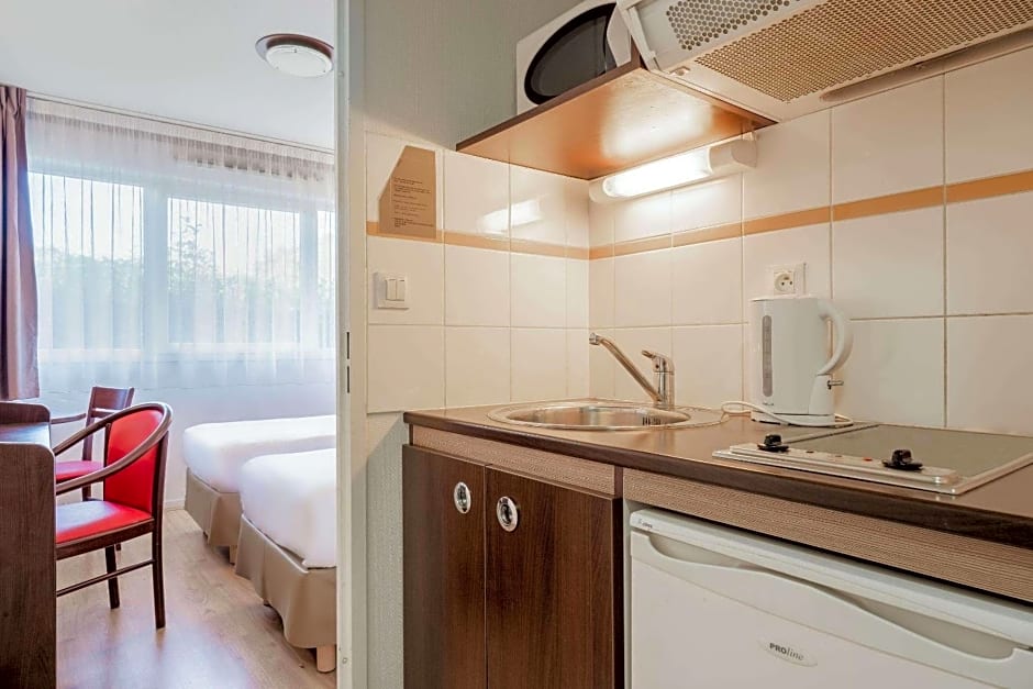 Comfort Suites Pau Idron