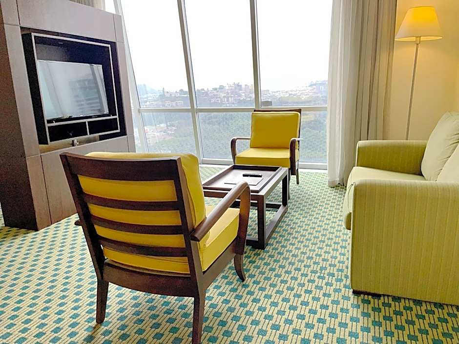 Courtyard by Marriott Guayaquil