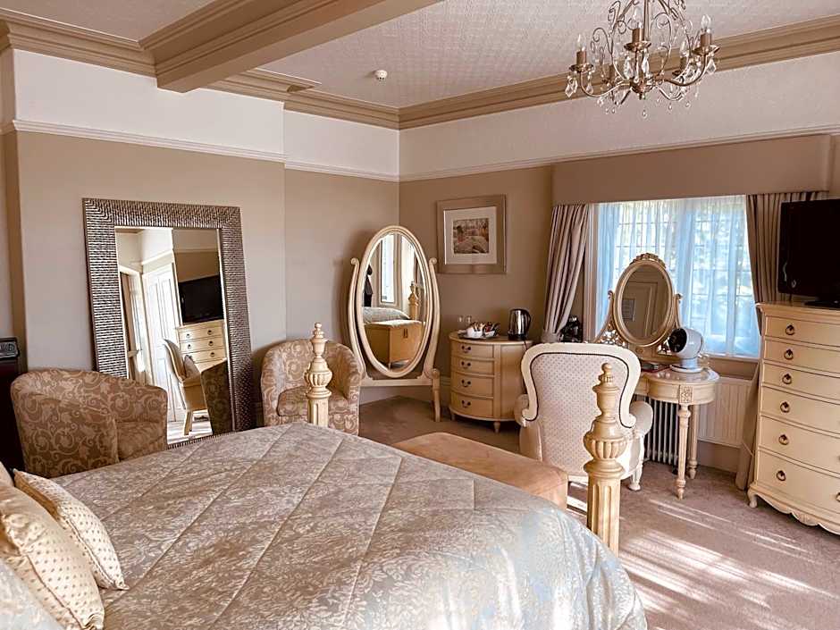 Nuthurst Grange Country House Hotel & Restaurant