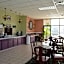 Lincoln Inn Express Hotel and Suites