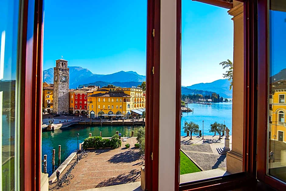 Hotel Europa - Skypool & Panorama