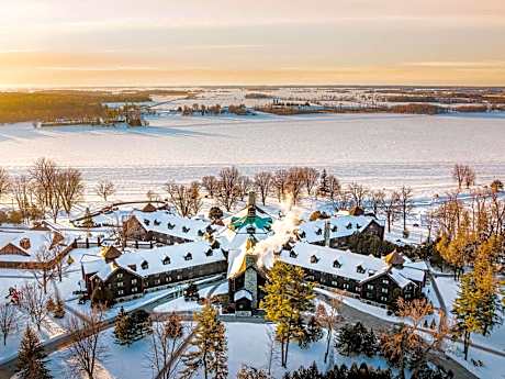 Fairmont Le Chateau Montebello