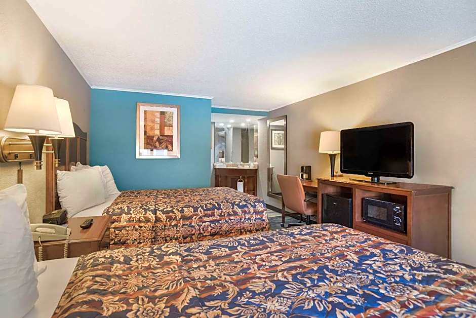 Rodeway Inn Carlisle North