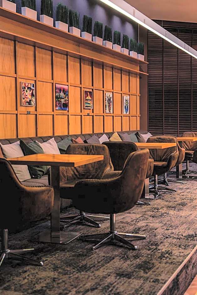 Expo Hotel Sofia - Free Airport Shuttle