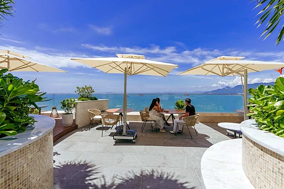 Grand Hyams Hotel - Quy Nhon Beach