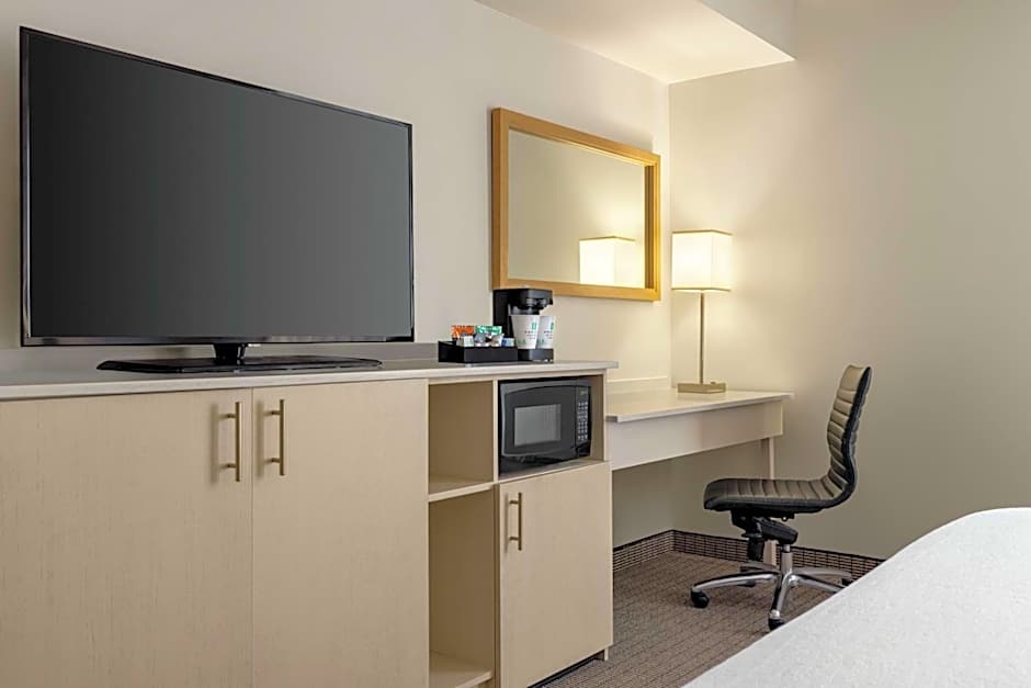 Embassy Suites By Hilton Hotel Denver - International Airport