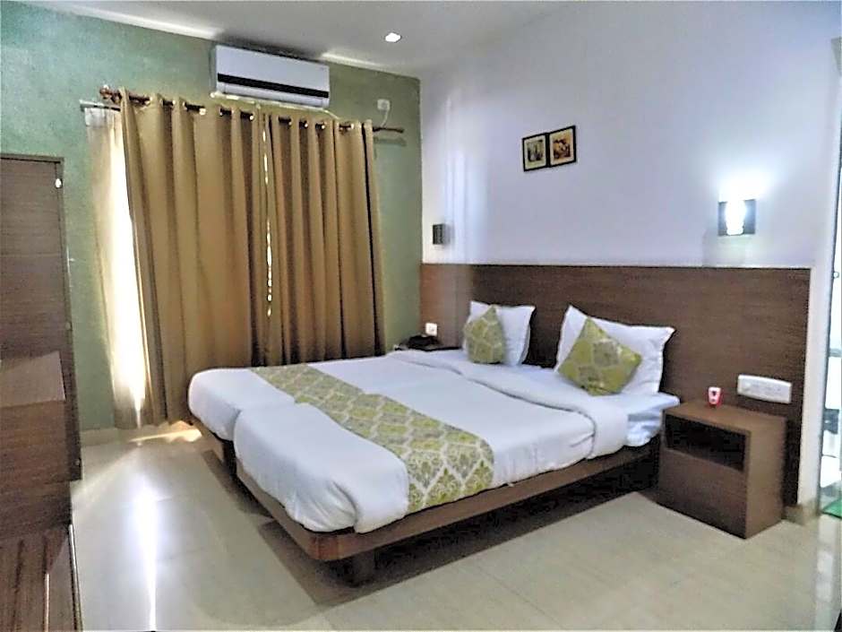 Hotel Aarian Aatithya