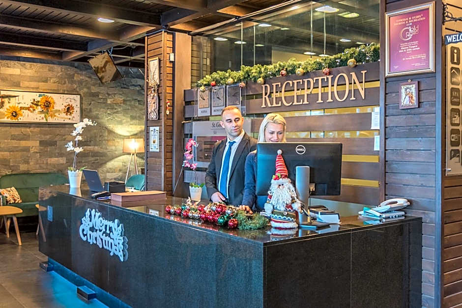 St.George Ski & Holiday