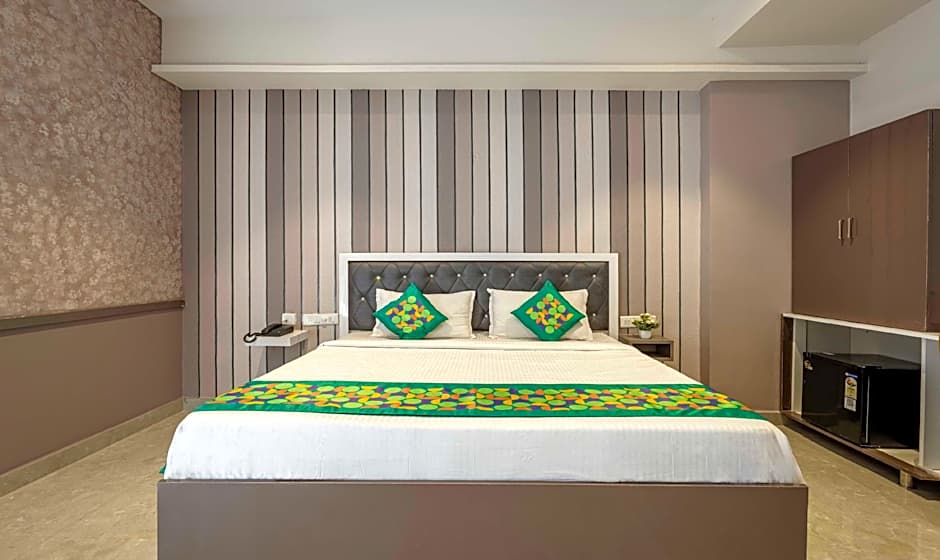 Treebo Imperia, Kommadi